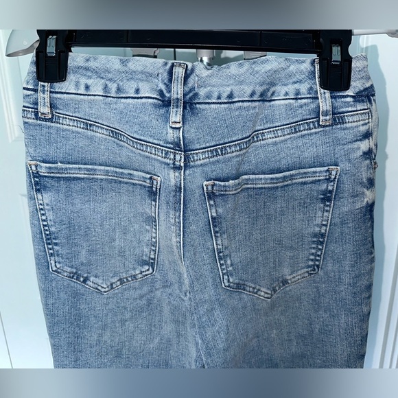 Express Women's Light Blue Flex Jeans NWT - Picture 5 of 10